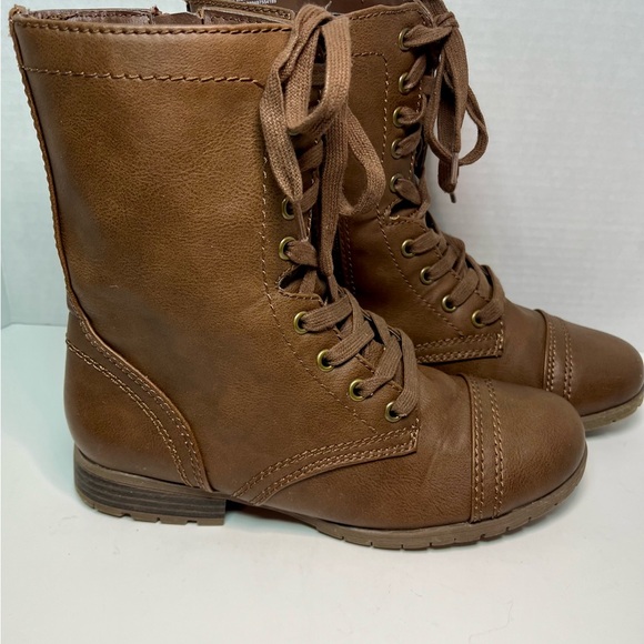 Time and Tru Tan Combat Boots - Picture 1 of 9